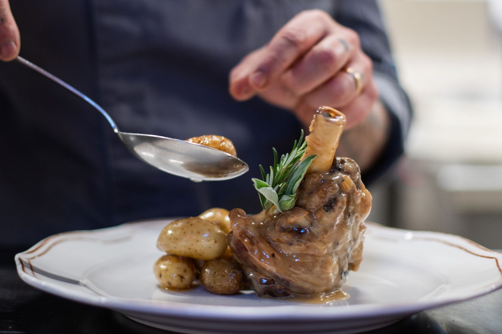 Magnum di Ossobuco, impiattato al momento